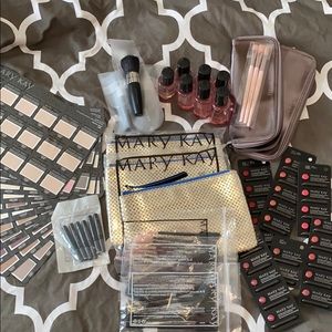 Huge Mary Kay Sample Lot!